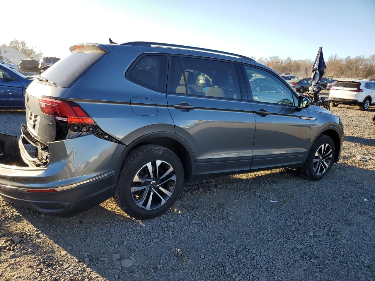 2022 VOLKSWAGEN TIGUAN S VIN:3VV0B7AX2NM043145