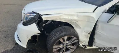 2015 Mercedes-Benz E 300 WDDHF8BB8FB166557 VIN:WDDHF8BB8FB166557