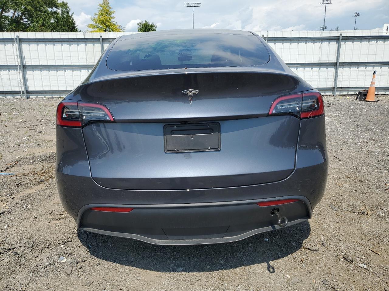 2023 TESLA MODEL Y  VIN:7SAYGDED2PF934046