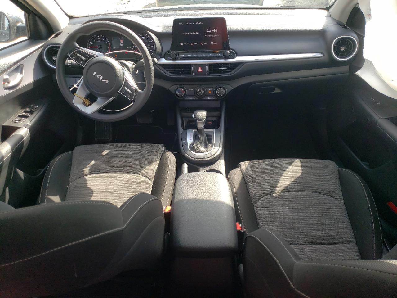 2024 KIA FORTE LX VIN:3KPF24AD1RE823649