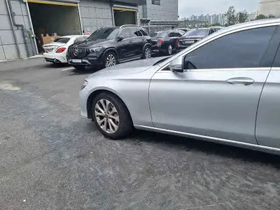 2018 Mercedes-Benz E 300 WDDZF4KB6JA331615 VIN:WDDZF4KB6JA331615
