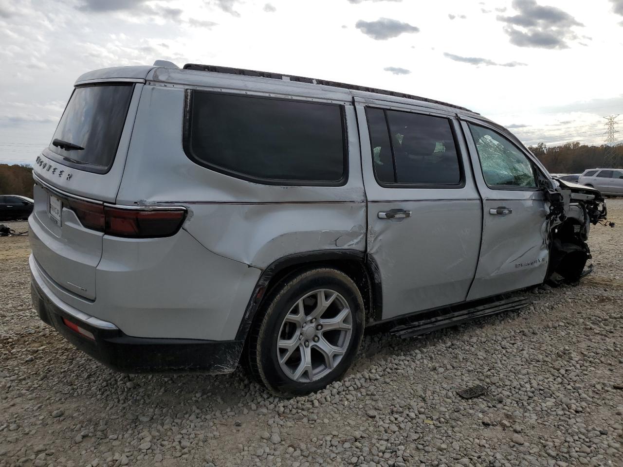 2022 JEEP WAGONEER SERIES II VIN:1C4SJUBT3NS181143