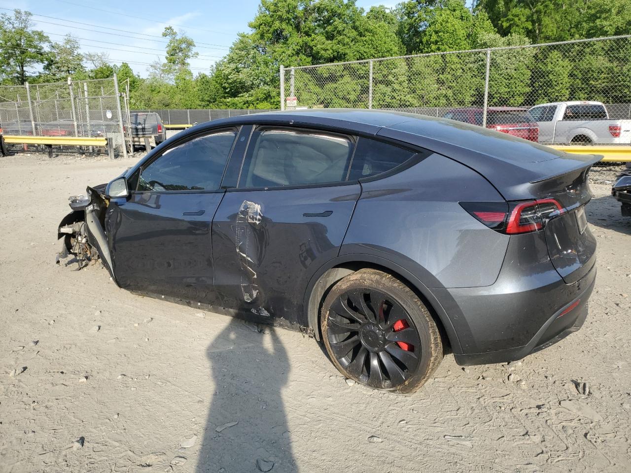 2022 TESLA MODEL Y  VIN:7SAYGDEF8NF508389