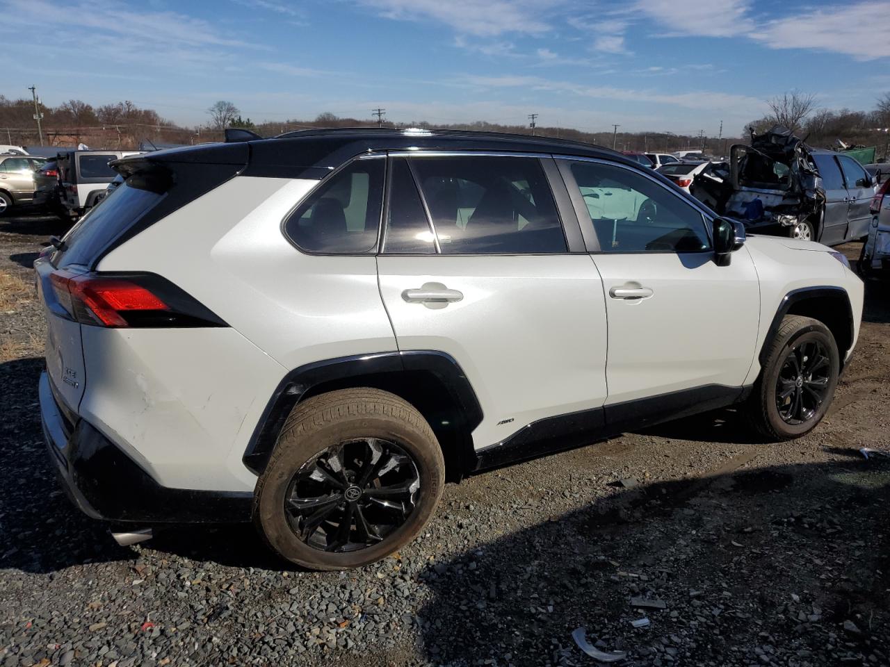 2022 TOYOTA RAV4 XSE VIN:4T3E6RFV7NU100742
