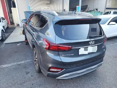 2018 Hyundai Santa FE VIN:
