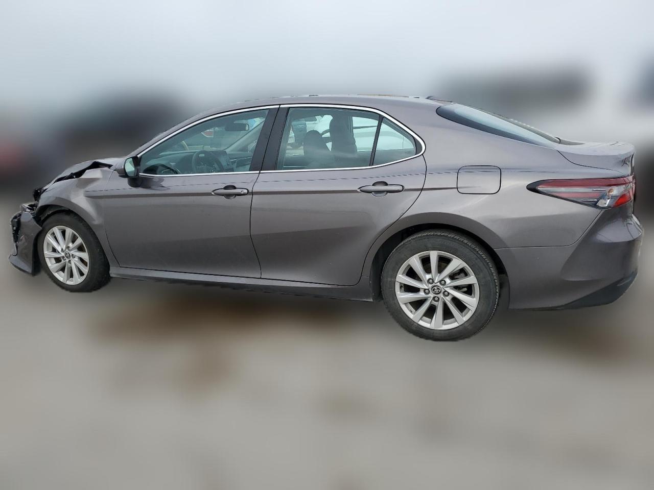 2022 TOYOTA CAMRY LE VIN:4T1C11AKXNU679710