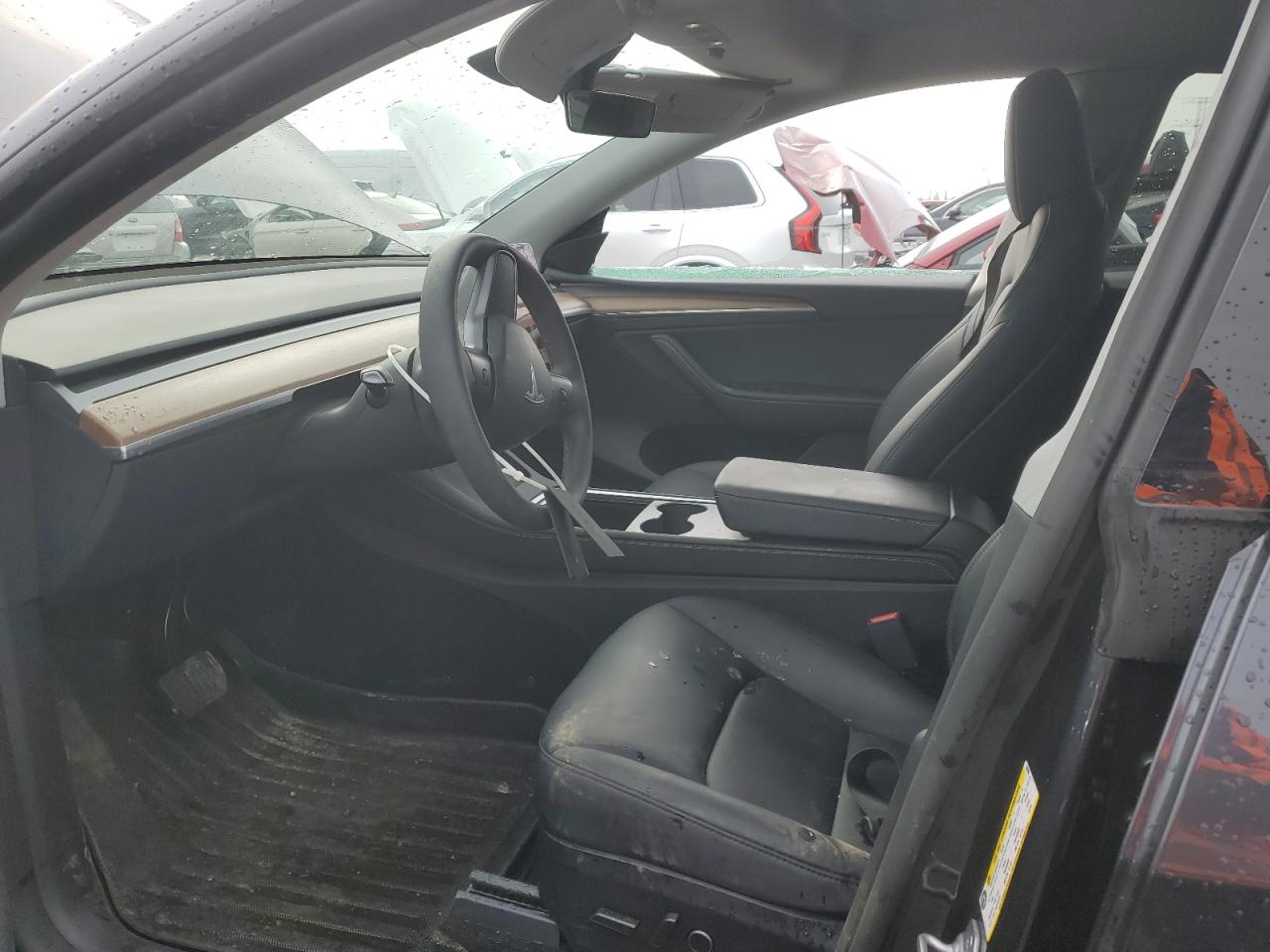 2024 TESLA MODEL Y  VIN:7SAYGAEE7RF043096