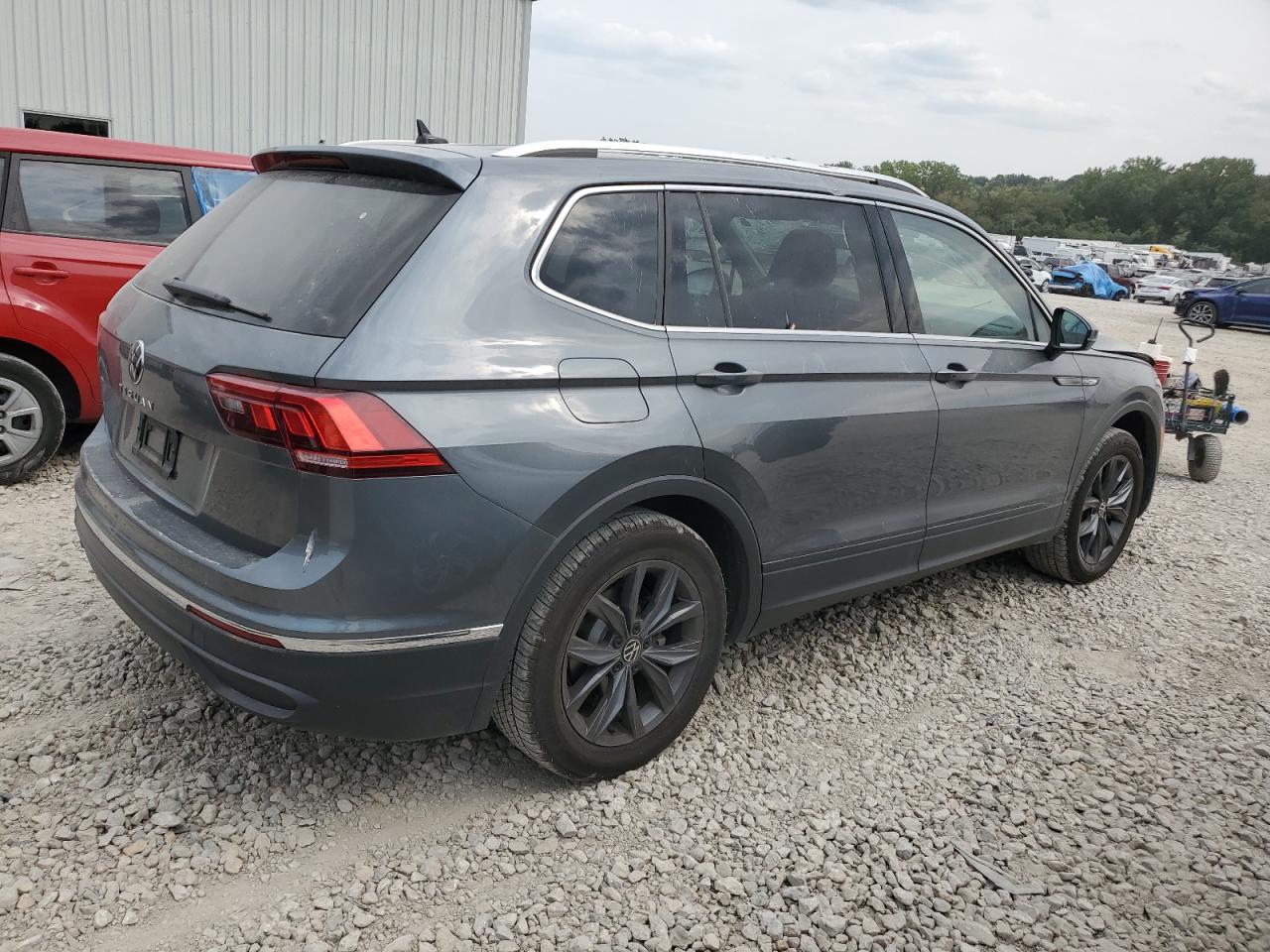 2023 VOLKSWAGEN TIGUAN SE VIN:3VVNB7AX3PM136779