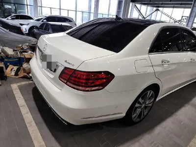 2014 Mercedes-Benz E 300 VIN: