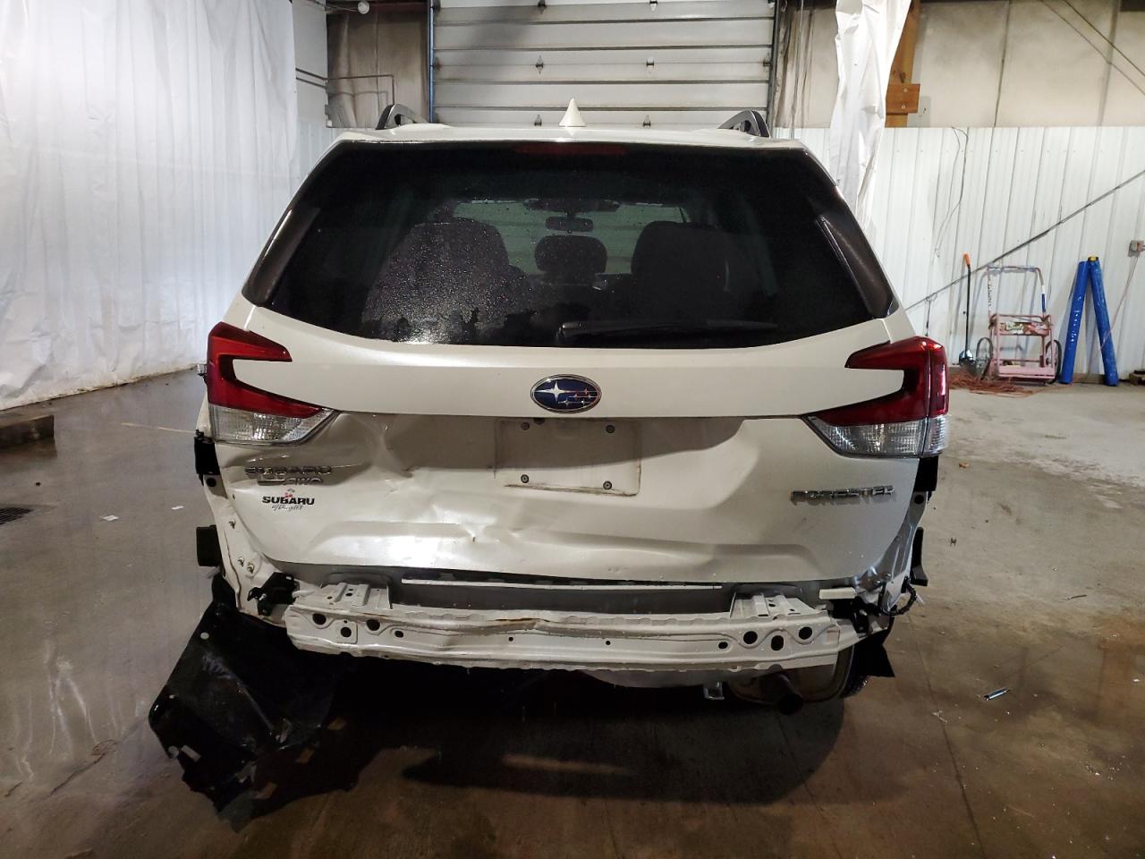 2022 SUBARU FORESTER PREMIUM VIN:JF2SKADC0NH401779