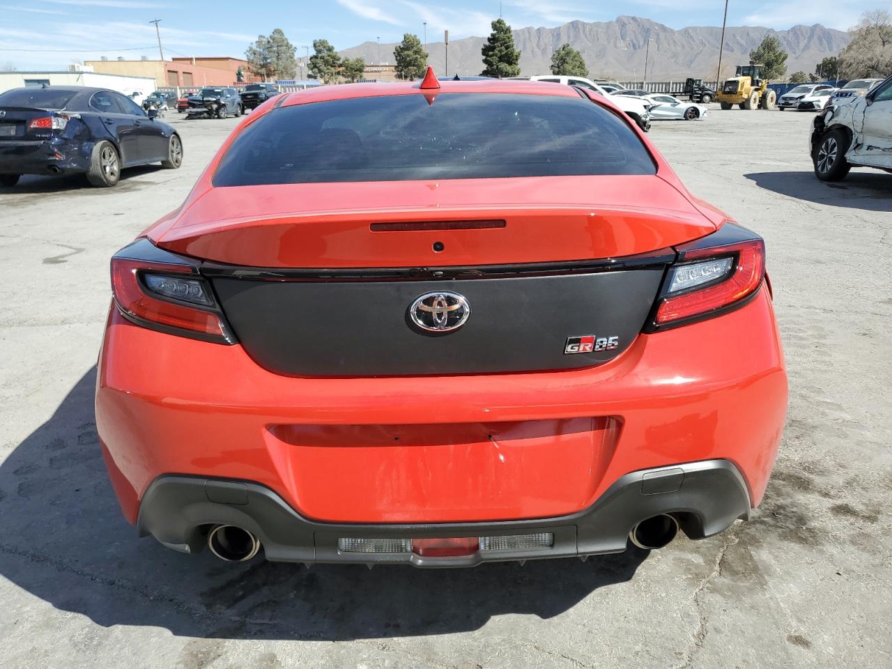 2023 TOYOTA GR 86  VIN:JF1ZNBB19P9764970