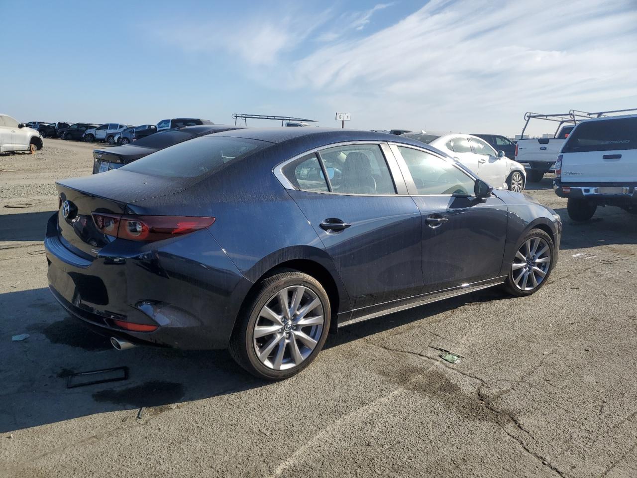 2023 MAZDA 3 PREFERRED VIN:3MZBPACM7PM379057