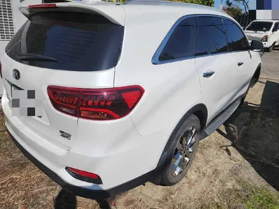 2018 Kia Sorento VIN: