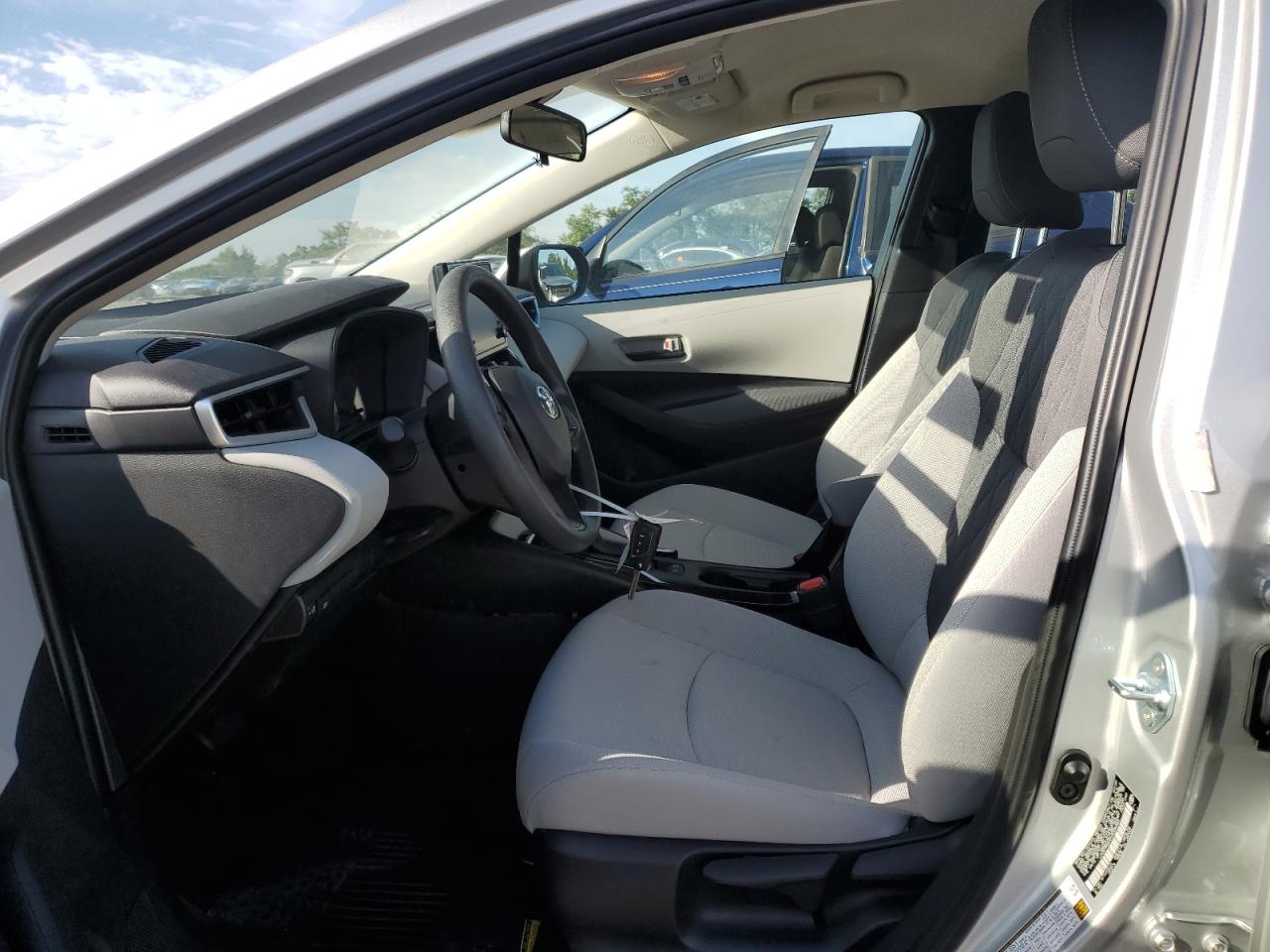 2022 TOYOTA COROLLA LE VIN:JTDEPMAE6N3028586