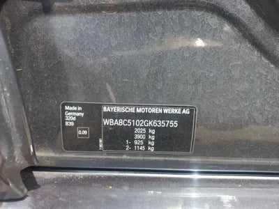 2016 BMW 320 WBA8C5102GK635755 VIN:WBA8C5102GK635755