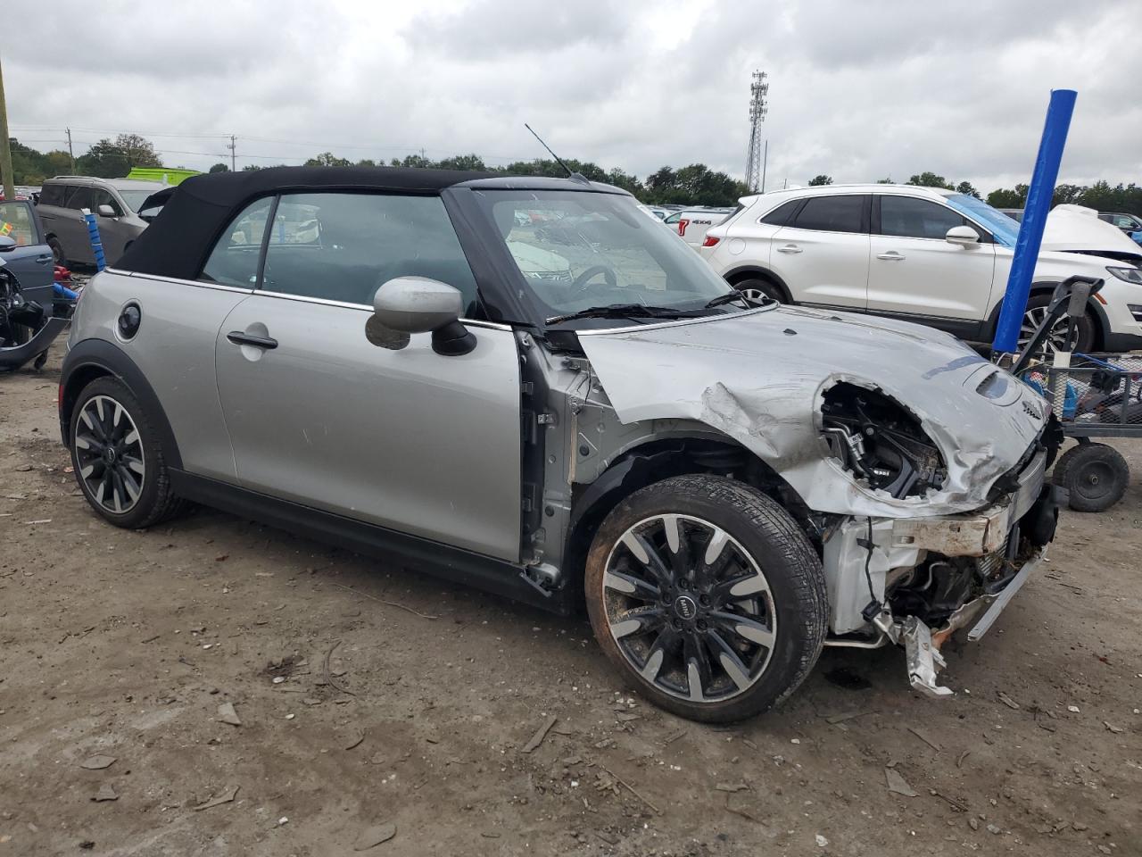 2023 MINI COOPER S VIN:WMW43DL07P3R10231