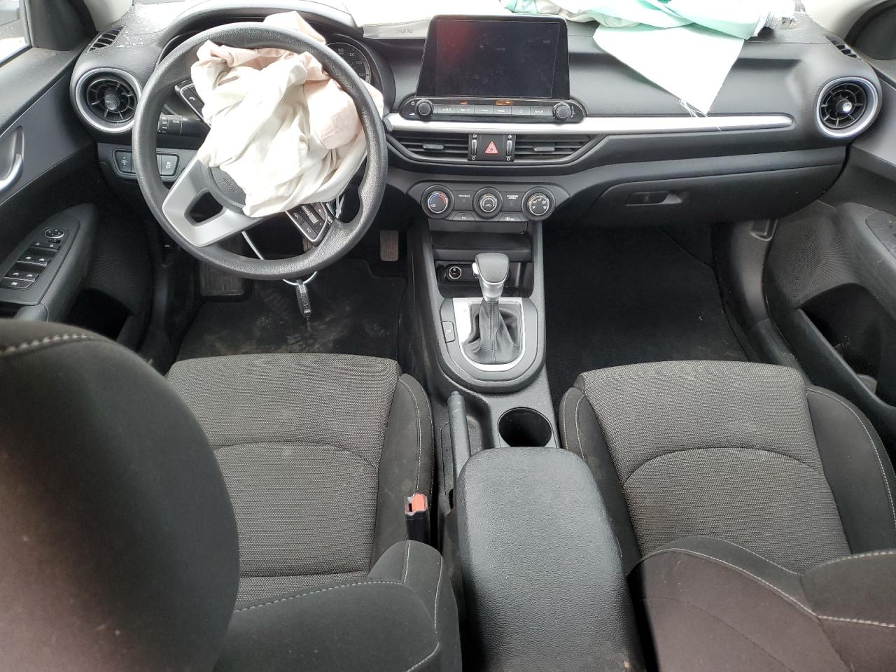 2023 KIA FORTE LX VIN:3KPF24AD7PE605356