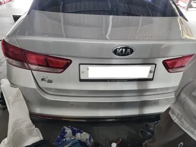 2016 Kia K5 KNAGT416BGA083396 VIN:KNAGT416BGA083396