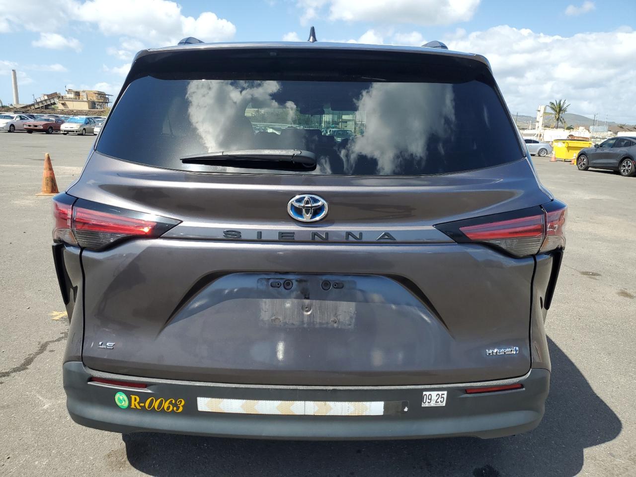 2022 TOYOTA SIENNA LE VIN:5TDKRKEC4NS101964