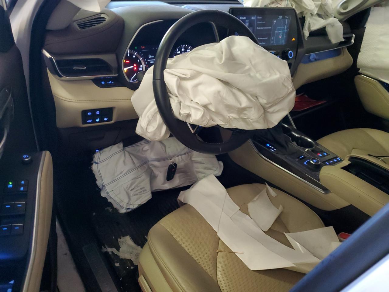 2022 TOYOTA HIGHLANDER LIMITED VIN:5TDDZRBH9NS570212