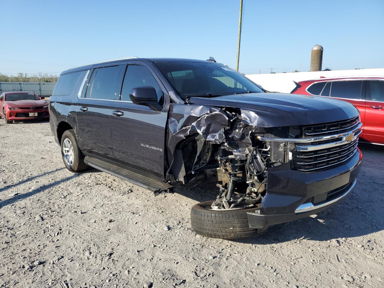 2022 CHEVROLET SUBURBAN C1500 LT VIN:1GNSCCKD8NR202354