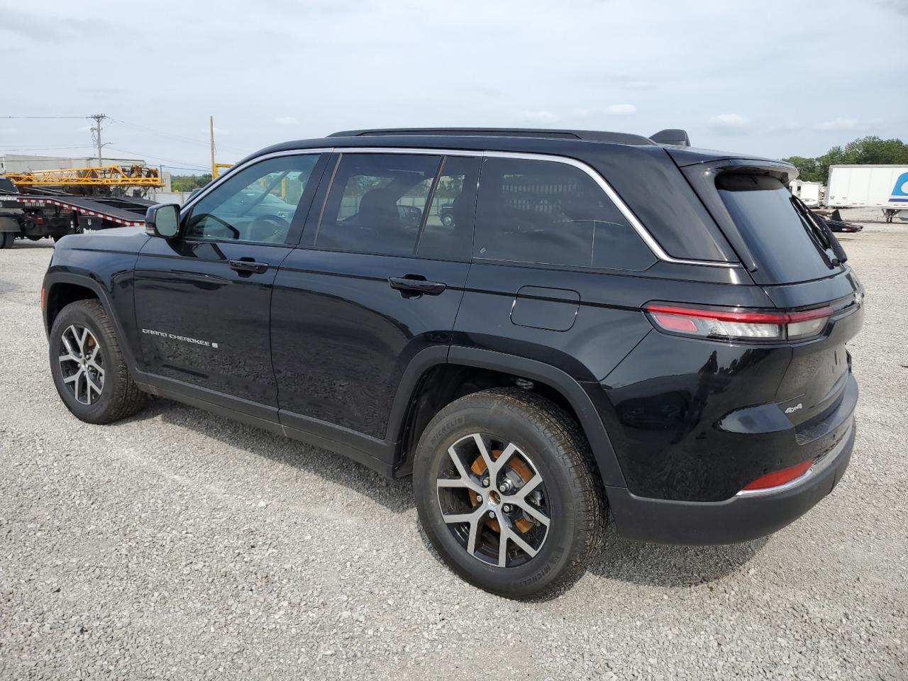 2024 JEEP GRAND CHEROKEE LIMITED VIN:1C4RJHBG9RC215238