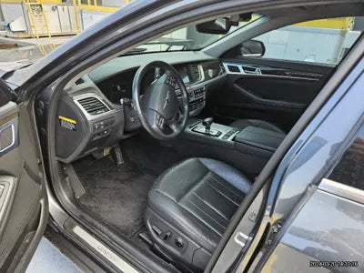 2016 Genesis G80 VIN: