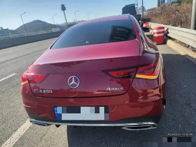 2020 Mercedes-Benz CLA 250 VIN: