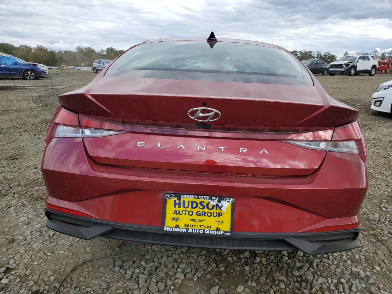 2023 HYUNDAI ELANTRA SEL VIN:KMHLS4AG2PU617943