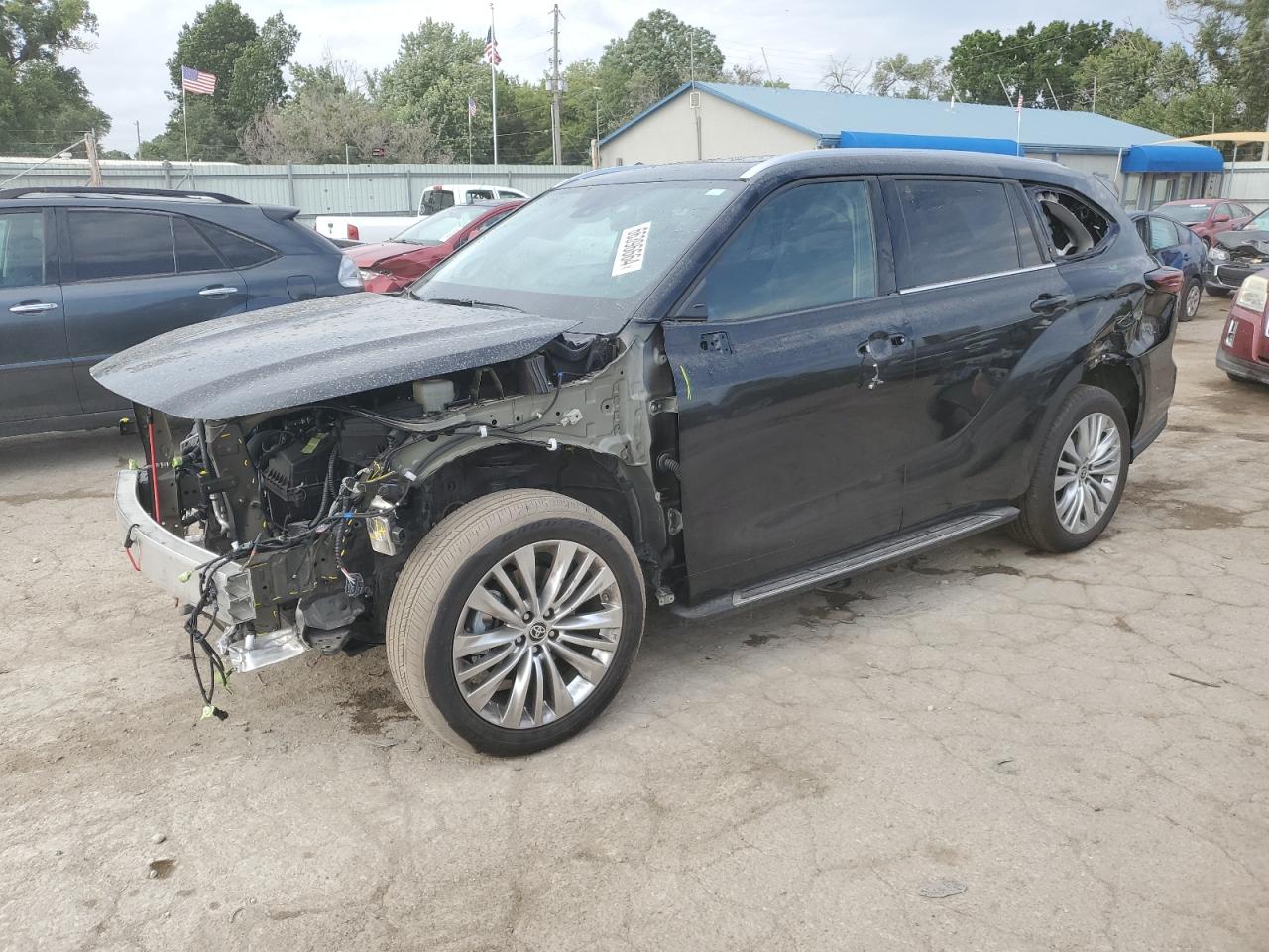 2024 TOYOTA HIGHLANDER LE VIN:5TDKDRBH4RS562305