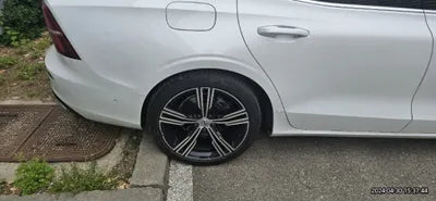 2020 Volvo S60 VIN:
