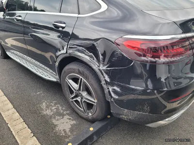 2020 Mercedes-Benz GLC 300 VIN: