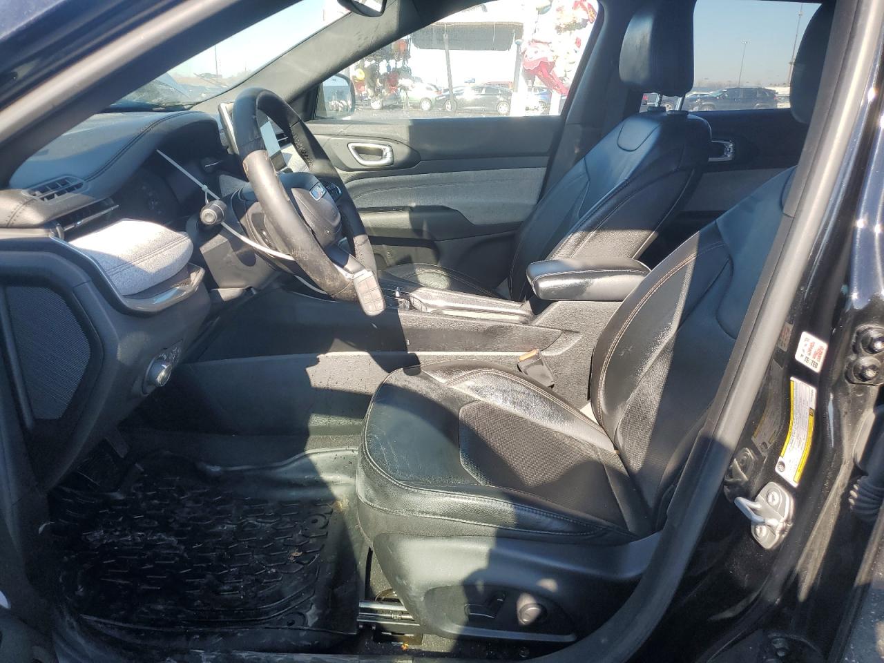 2023 JEEP COMPASS LATITUDE LUX VIN:3C4NJDFN1PT519780