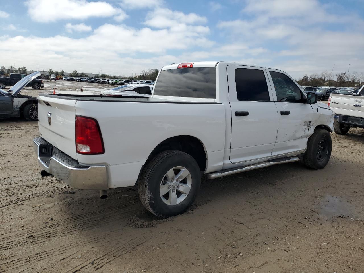 2022 RAM 1500 CLASSIC SLT VIN:1C6RR6LG8NS169744