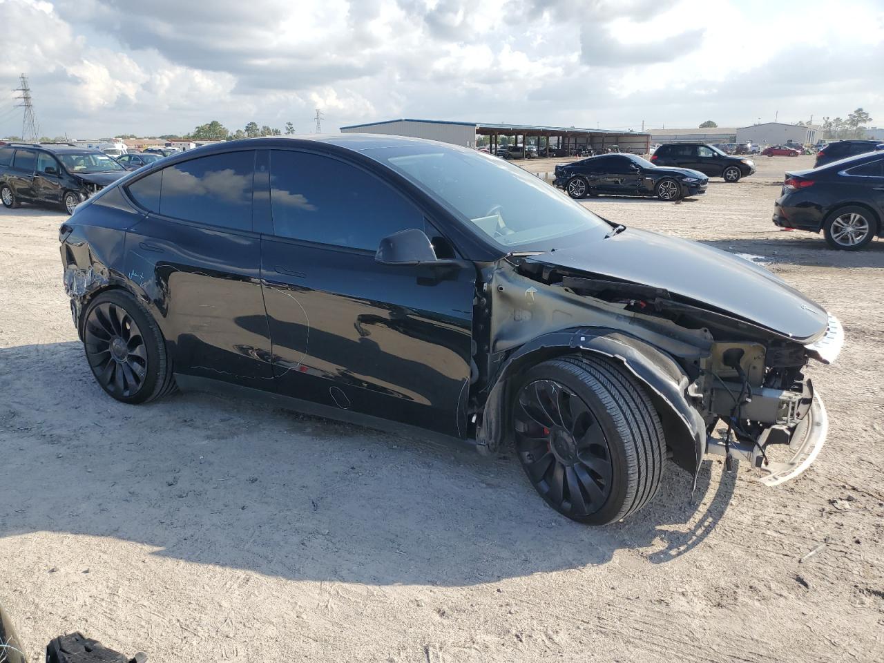2022 TESLA MODEL Y  VIN:7SAYGDEF6NF465820