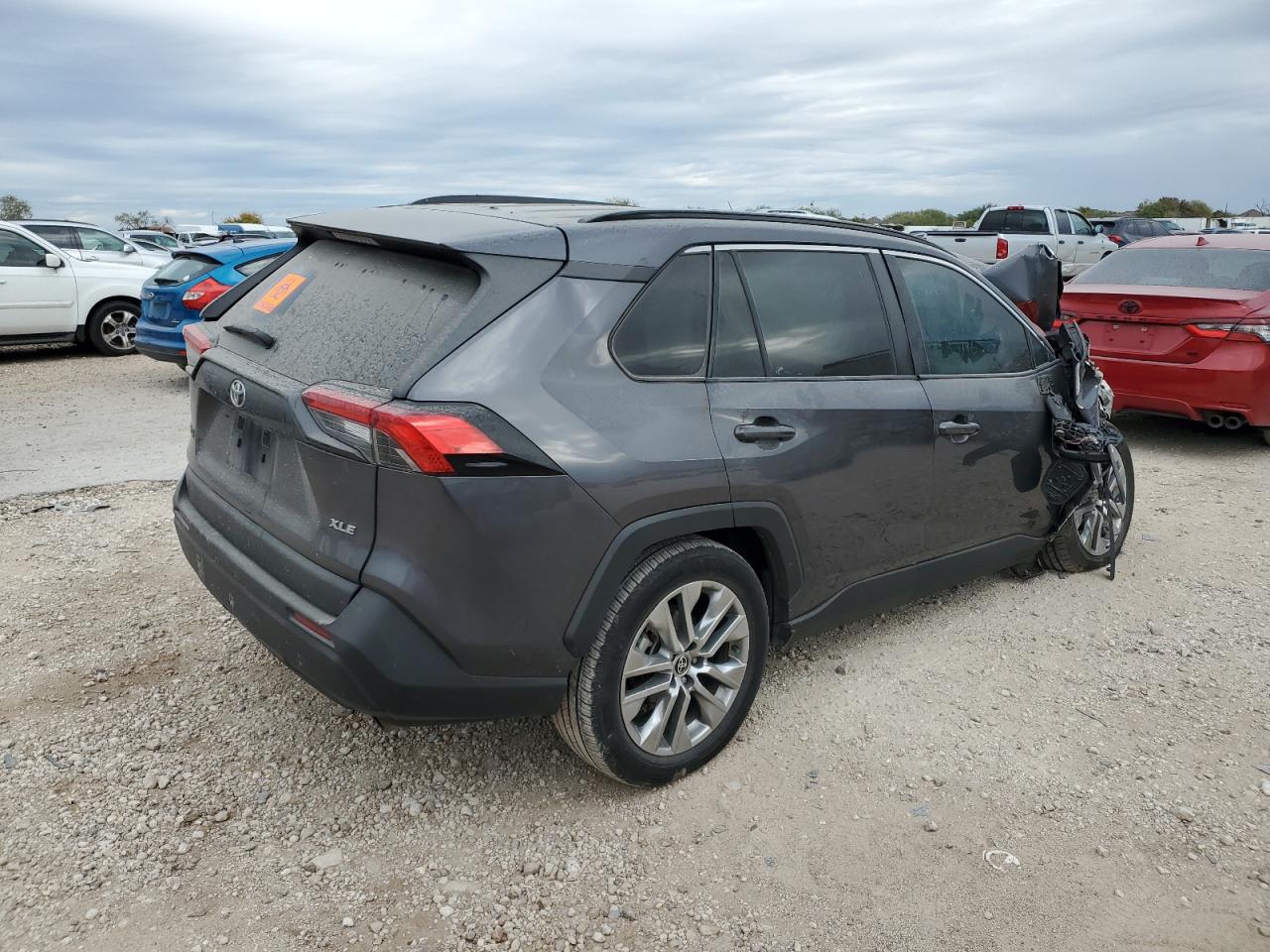 2022 TOYOTA RAV4 XLE PREMIUM VIN:2T3C1RFVXNC196504