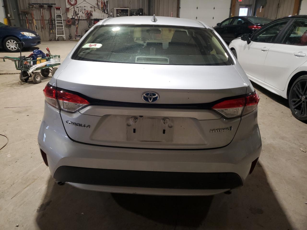 2022 TOYOTA COROLLA LE VIN:JTDEAMDE4NJ049526