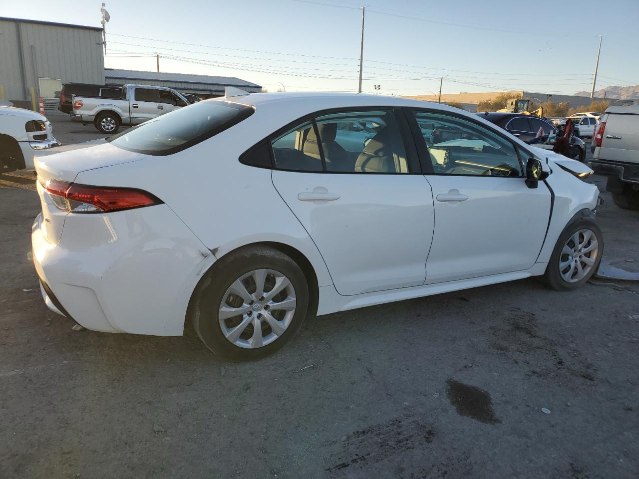 2022 TOYOTA COROLLA LE VIN:5YFEPMAE2NP299135