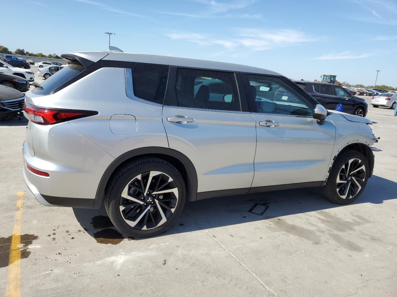 2023 MITSUBISHI OUTLANDER SE VIN:JA4J3UA80PZ051747