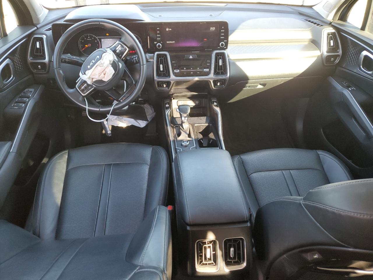 2022 KIA SORENTO S VIN:5XYRL4LC9NG083442