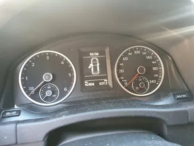 2015 Volkswagen Tiguan VIN: