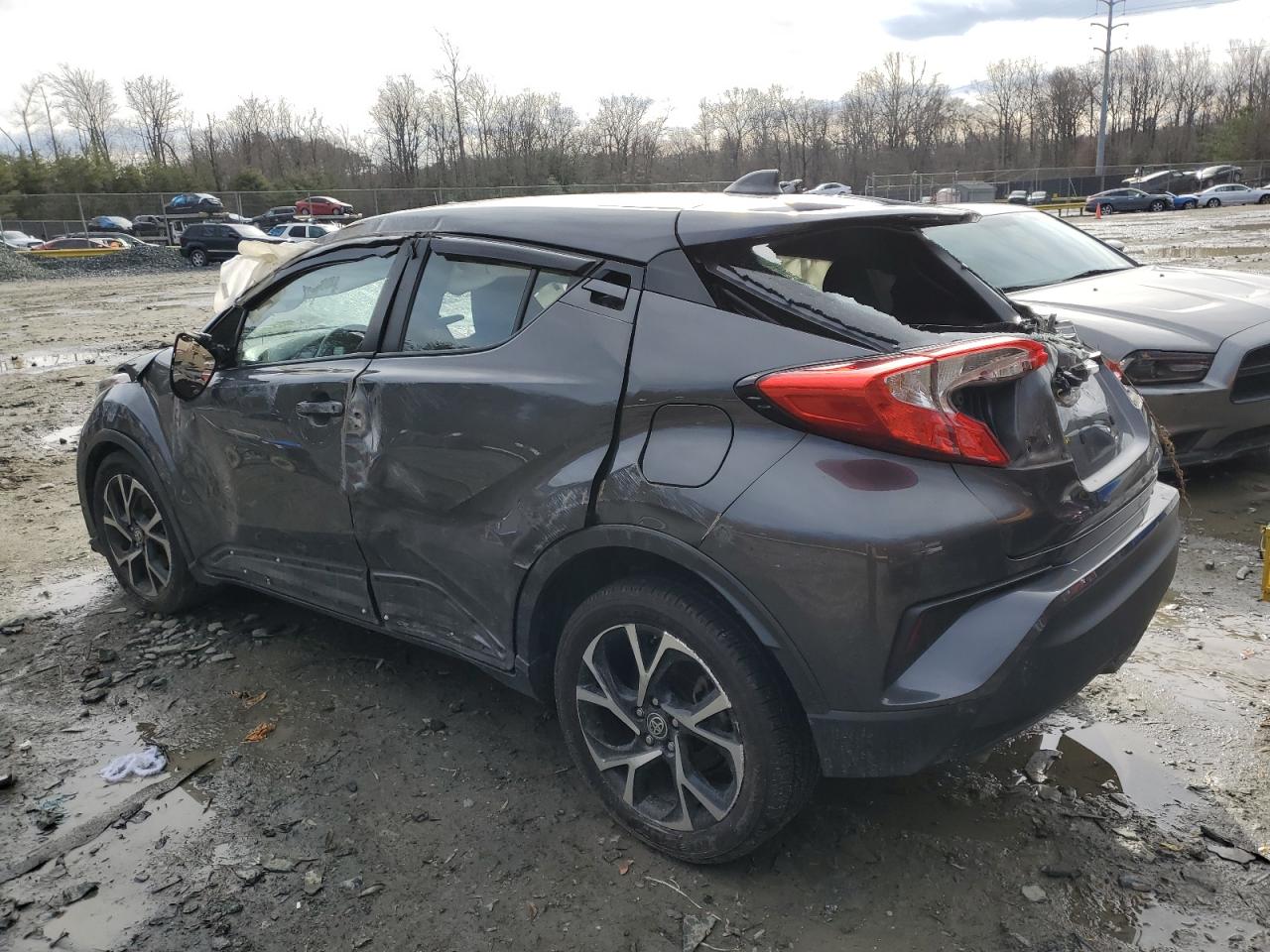 2022 TOYOTA C-HR XLE VIN:NMTKHMBX8NR140609