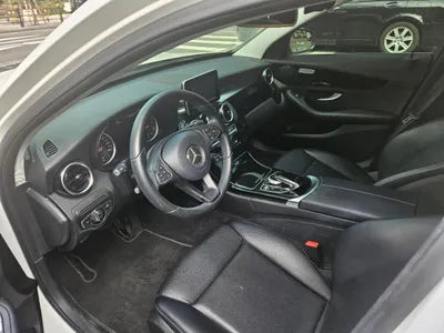 2015 Mercedes-Benz C 200 VIN: