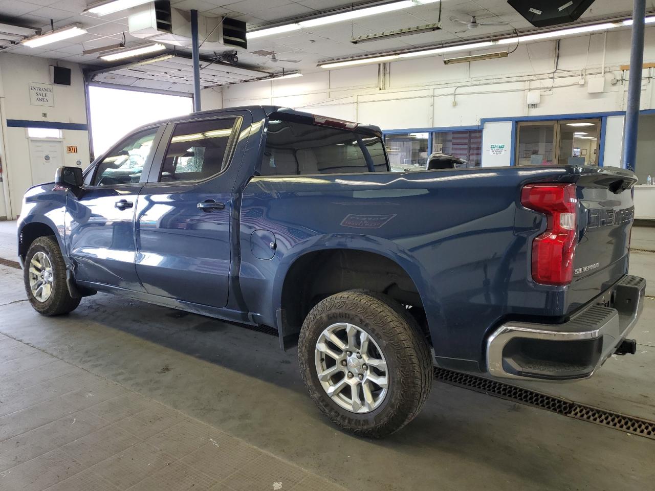 2022 CHEVROLET SILVERADO K1500 LT VIN:2GCUDDED8N1510410