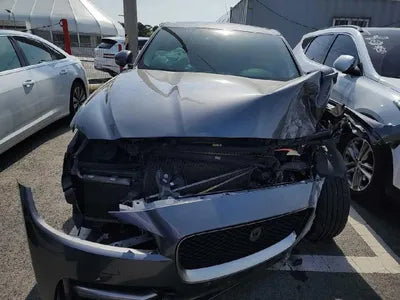 2016 Jaguar F-Pace VIN: