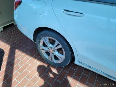 2015 Mercedes-Benz C 220 VIN: