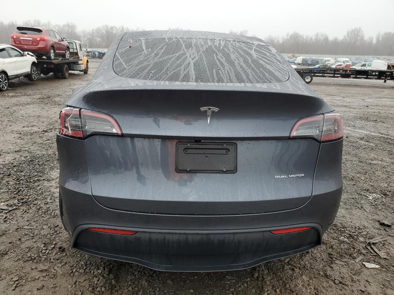 2023 TESLA MODEL Y  VIN:7SAYGDEE4PA136525