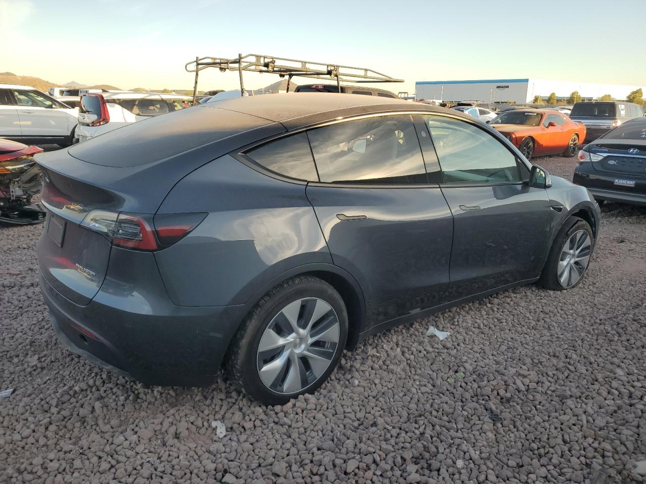 2023 TESLA MODEL Y  VIN:7SAYGDEE6PF860607
