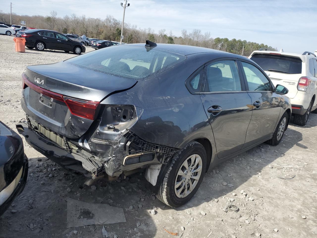 2022 KIA FORTE FE VIN:3KPF24AD7NE451955