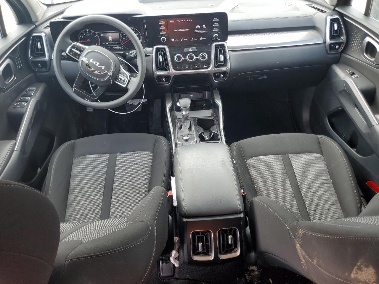 2023 KIA SORENTO LX VIN:5XYRG4LC8PG240207